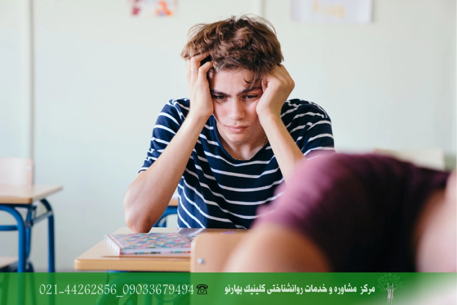 شناخت نشانه‌های روانی و عاطفی اضطراب در نوجوانان