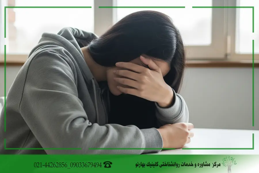 چطور نشانه‌های زبان بدن آدم دروغگو را بهتر بشناسیم؟